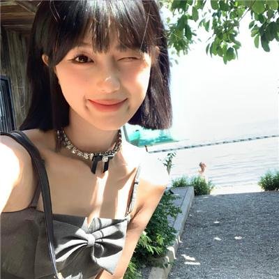 森林孤影